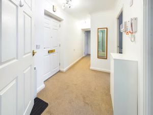 ENTRANCE HALLWAY- click for photo gallery